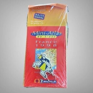 VINTAGE 1998 FRANCE MINI ATLAS NWT